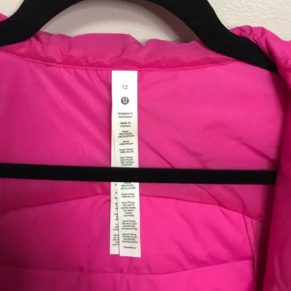 Lululemon Down For It All Jacket Women’s Size 12 - Picture 5 of 10